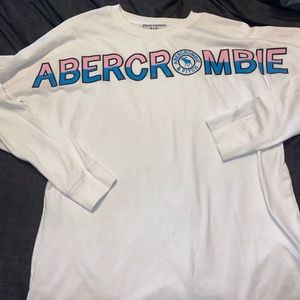 abercrmbie long sleve shirt size 15/16 or fits like a womens s/m!